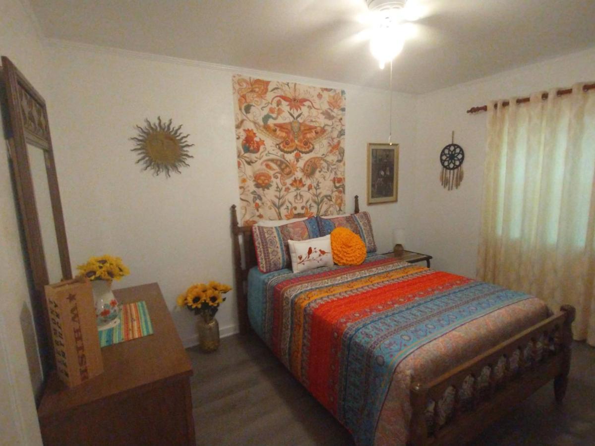 Welcome To Pineapple House! 彭萨科拉 外观 照片